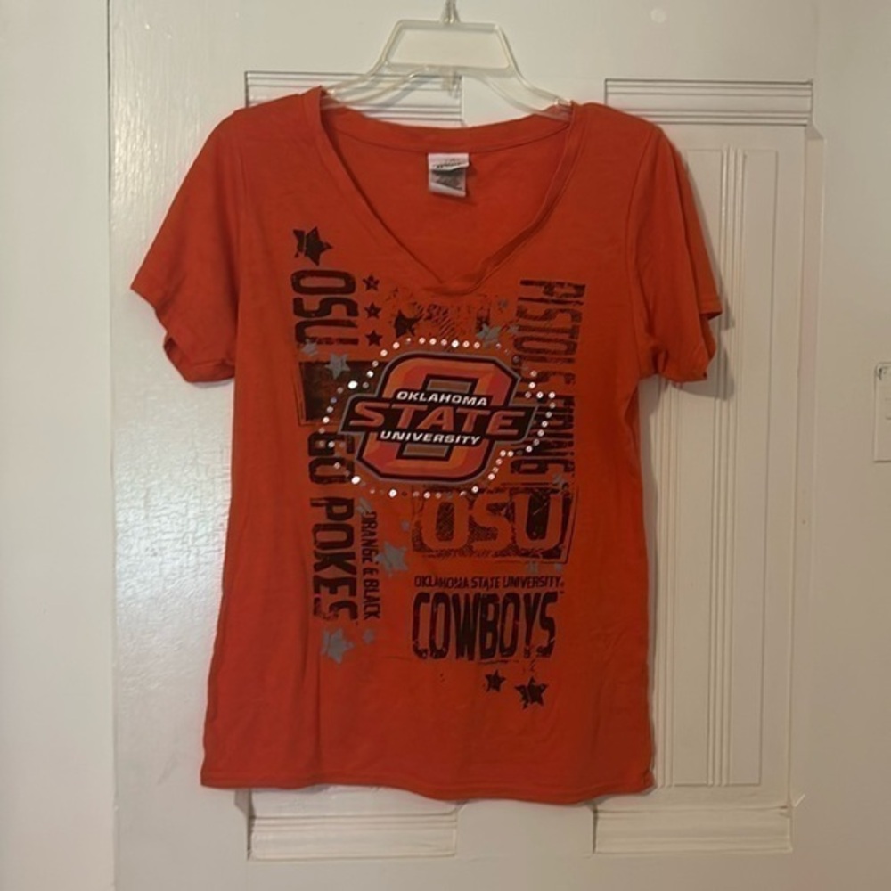 Oklahoma State University t shirt. V neck size large